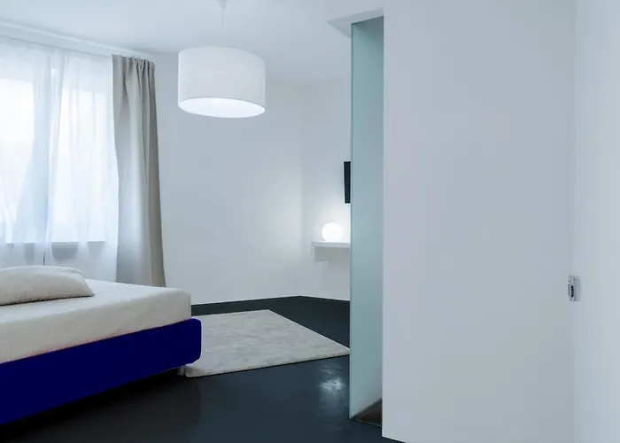 Vittoria - Lucehotels 3*