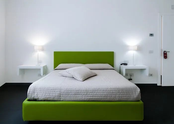 Hotel Vittoria - Lucehotels