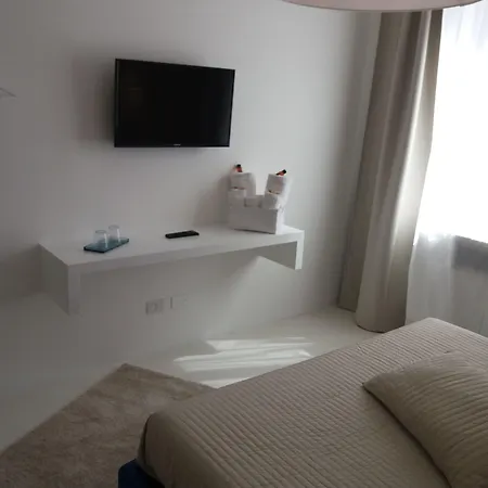 Hotel Vittoria Di Luce 3*