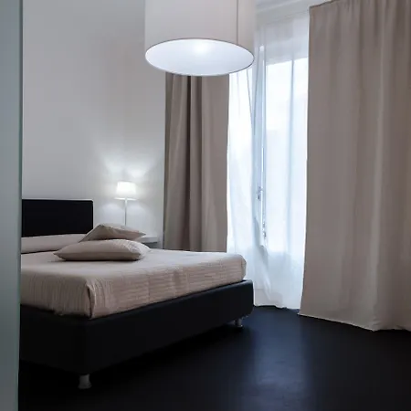 Vittoria - Lucehotels 3*