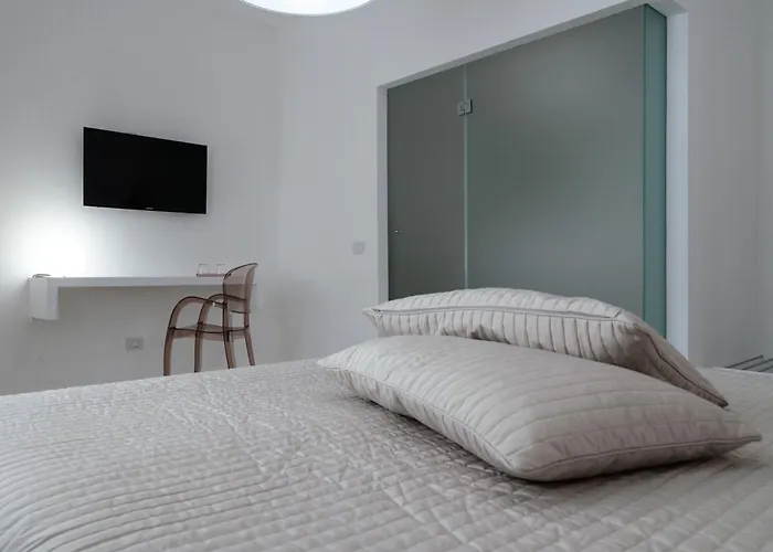 Vittoria - Lucehotels Hotel 3*