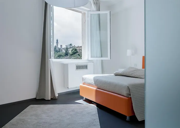 Szálloda Vittoria - Lucehotels